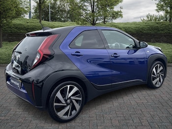 Used Toyota Aygo X 2023 for sale - 76271556: Photo 2