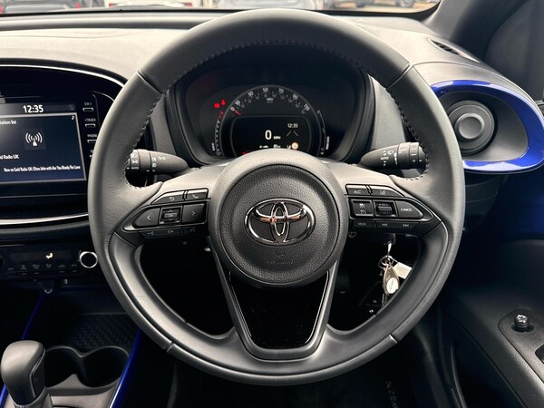 Used Toyota Aygo X 2023 for sale - 76271556: Photo 8