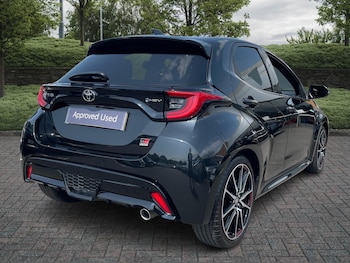 Used Toyota Yaris 2024 for sale - 74852757: Photo