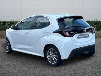 Used Toyota Yaris 2022 for sale - 77321321: Photo