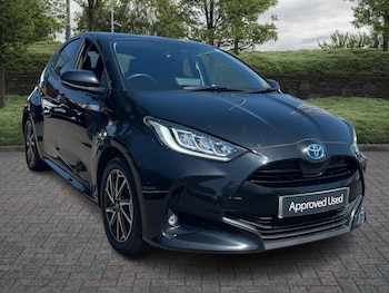 Used Toyota Yaris 2023 for sale - 75966474: Photo