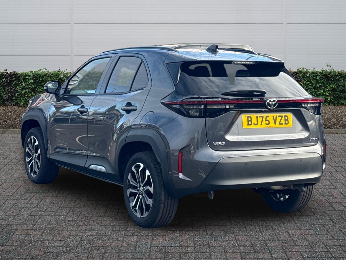 Used Toyota Yaris 2025 for sale - 77587937: Photo 2