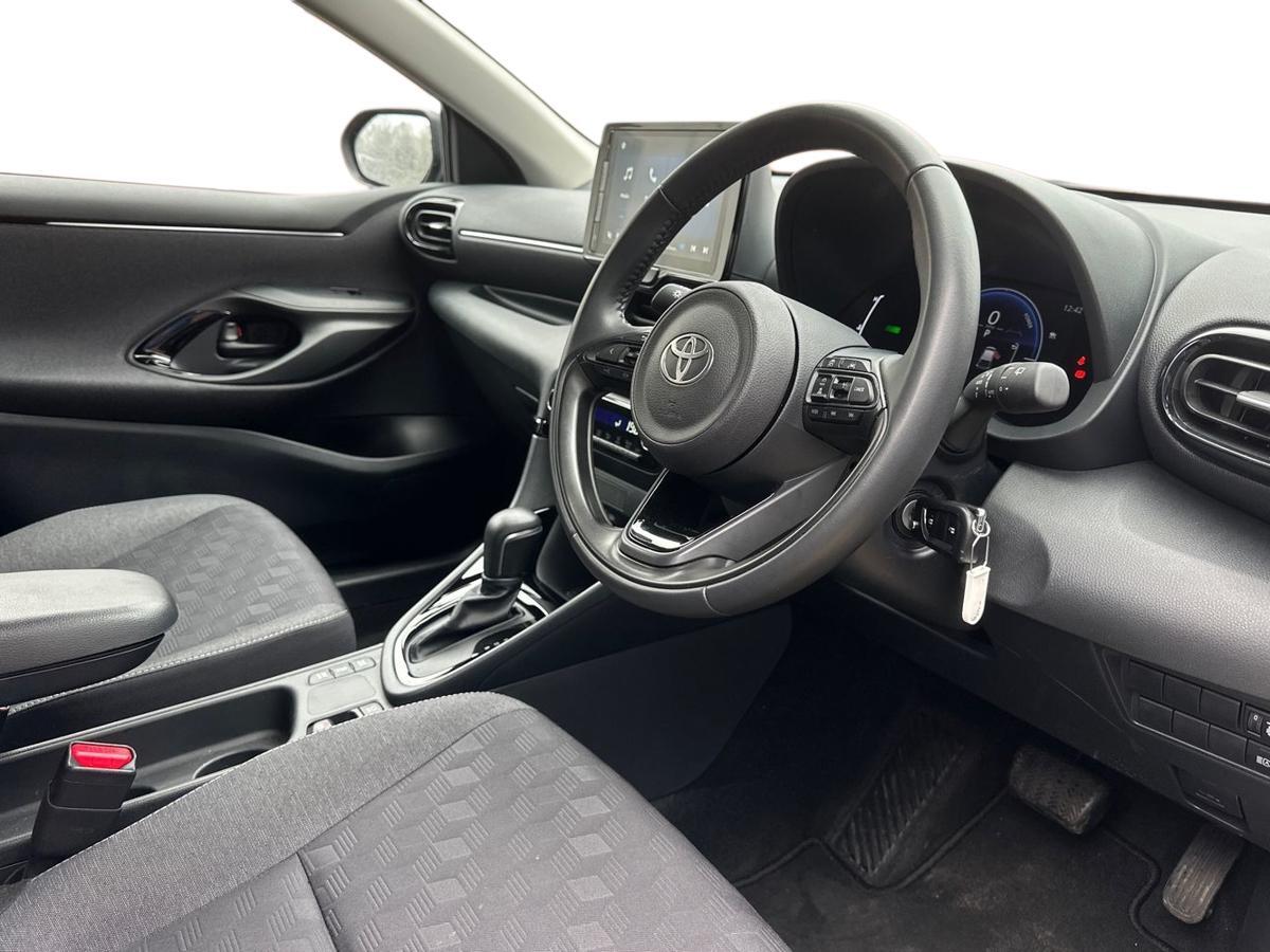 Used Toyota Yaris 2025 for sale - 76500885: Photo 12