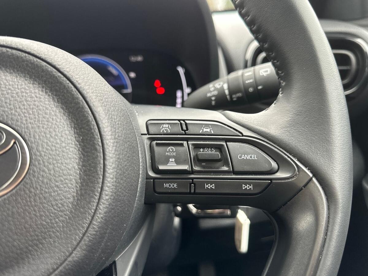 Used Toyota Yaris 2025 for sale - 76500885: Photo 15