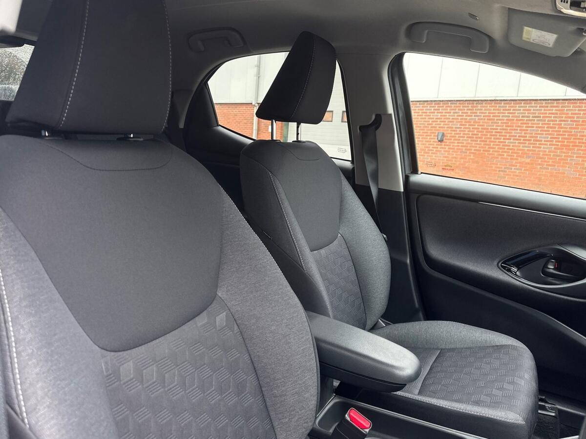 Used Toyota Yaris 2025 for sale - 76500885: Photo 16