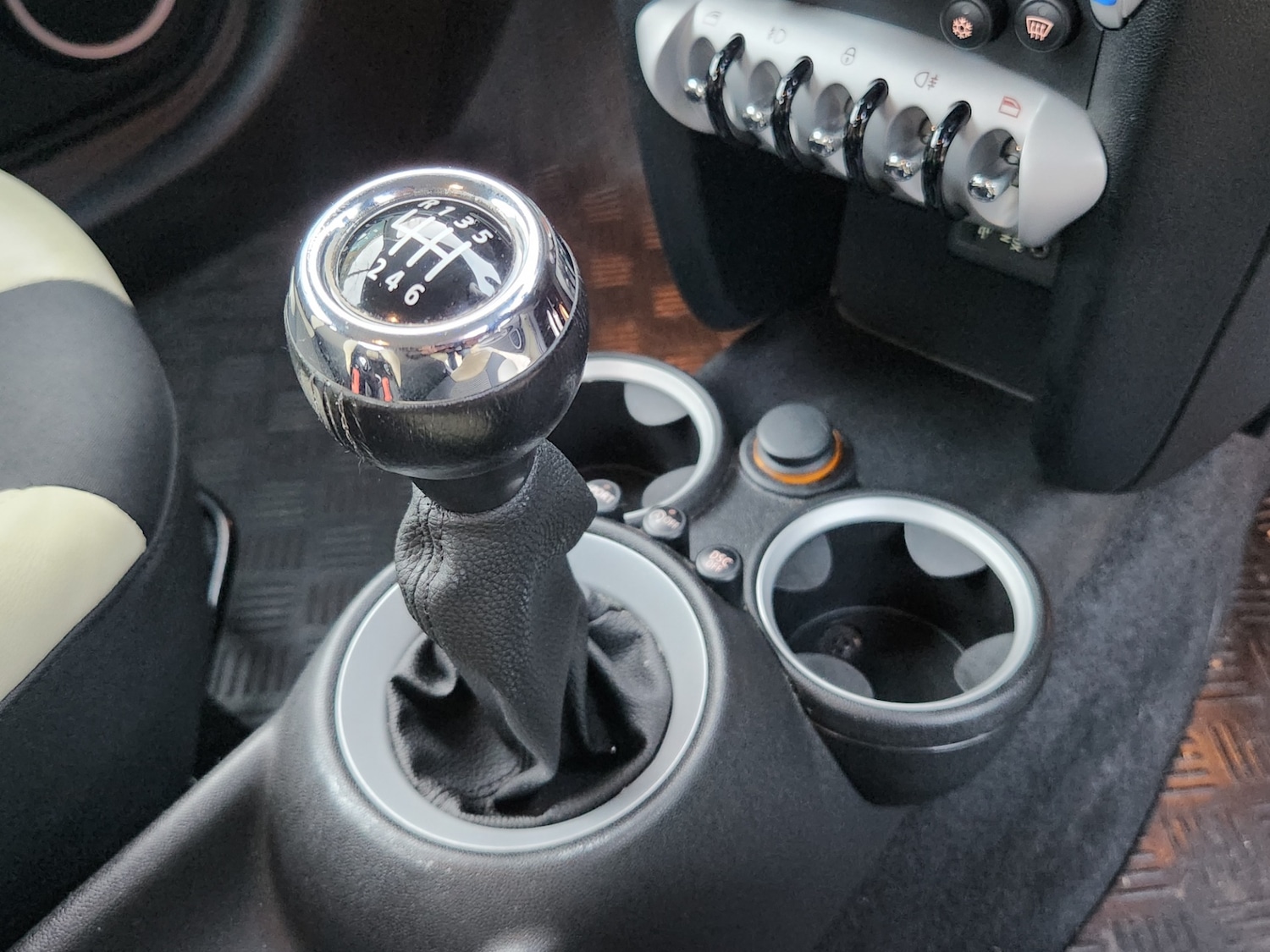 Used MINI Hatch 2010 for sale - 77766823: Photo 20