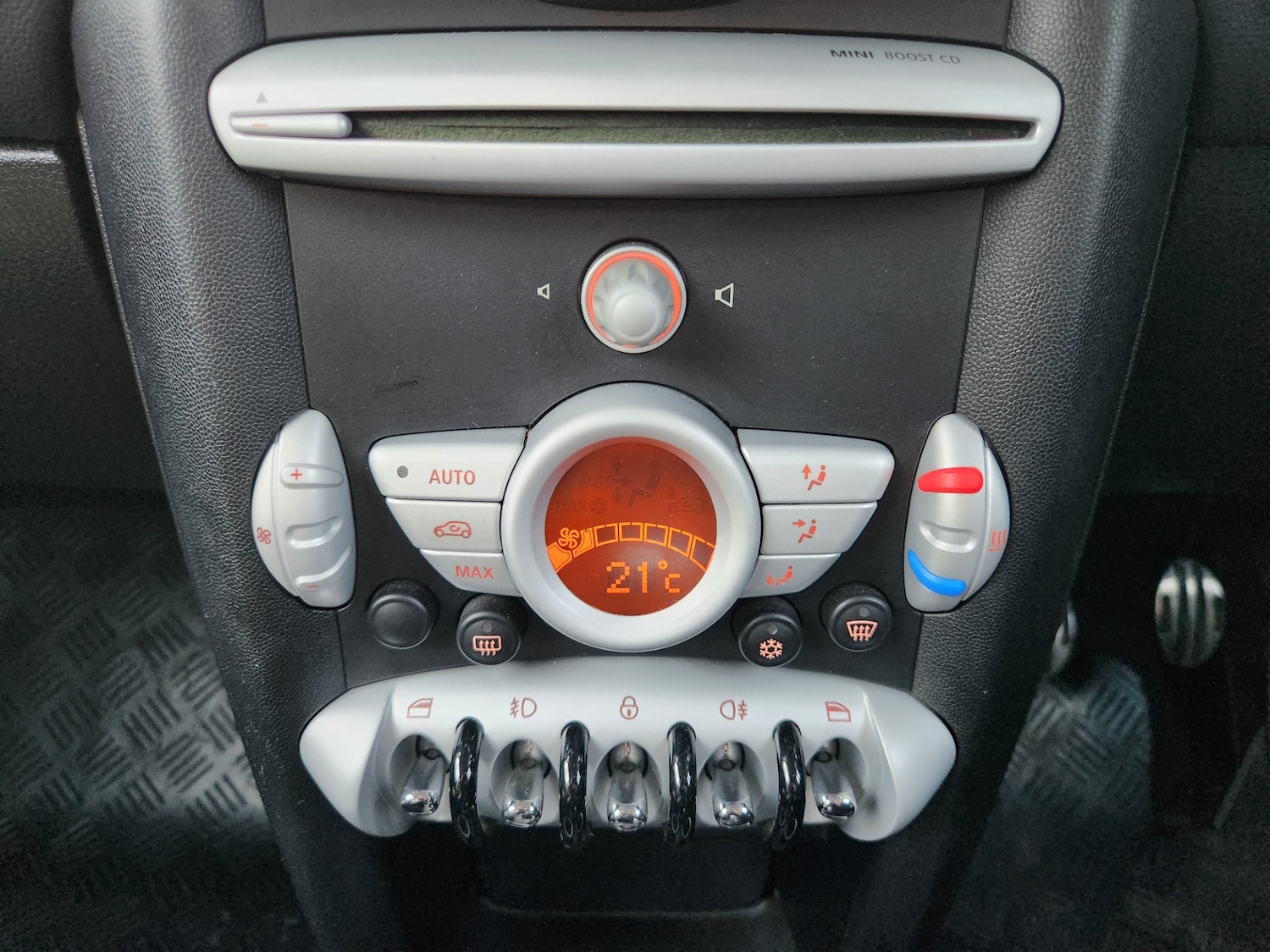 Used MINI Hatch 2010 for sale - 77766823: Photo 22