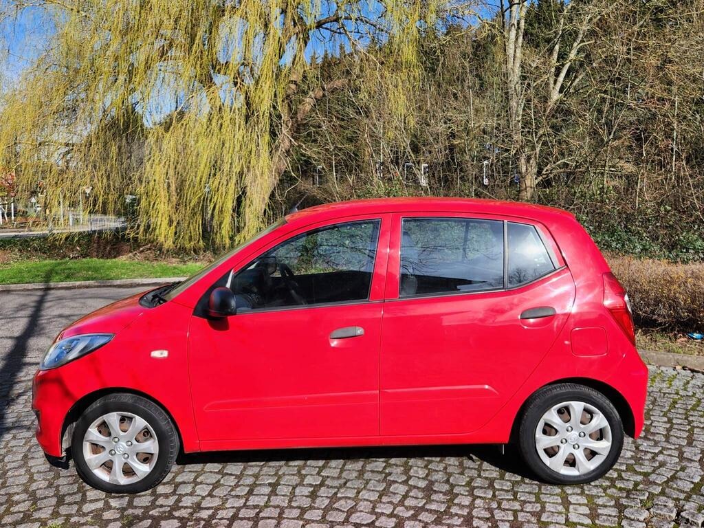 Used Hyundai i10 2013 for sale - 77756924: Photo 9