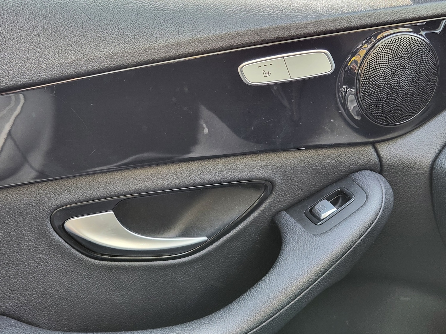 Used Mercedes-Benz C Class 2015 for sale - 78201462: Photo 30