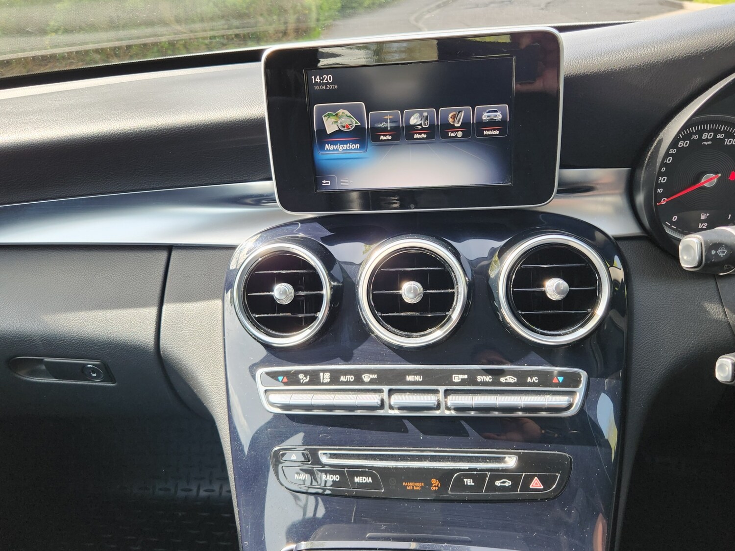 Used Mercedes-Benz C Class 2015 for sale - 78201462: Photo 34