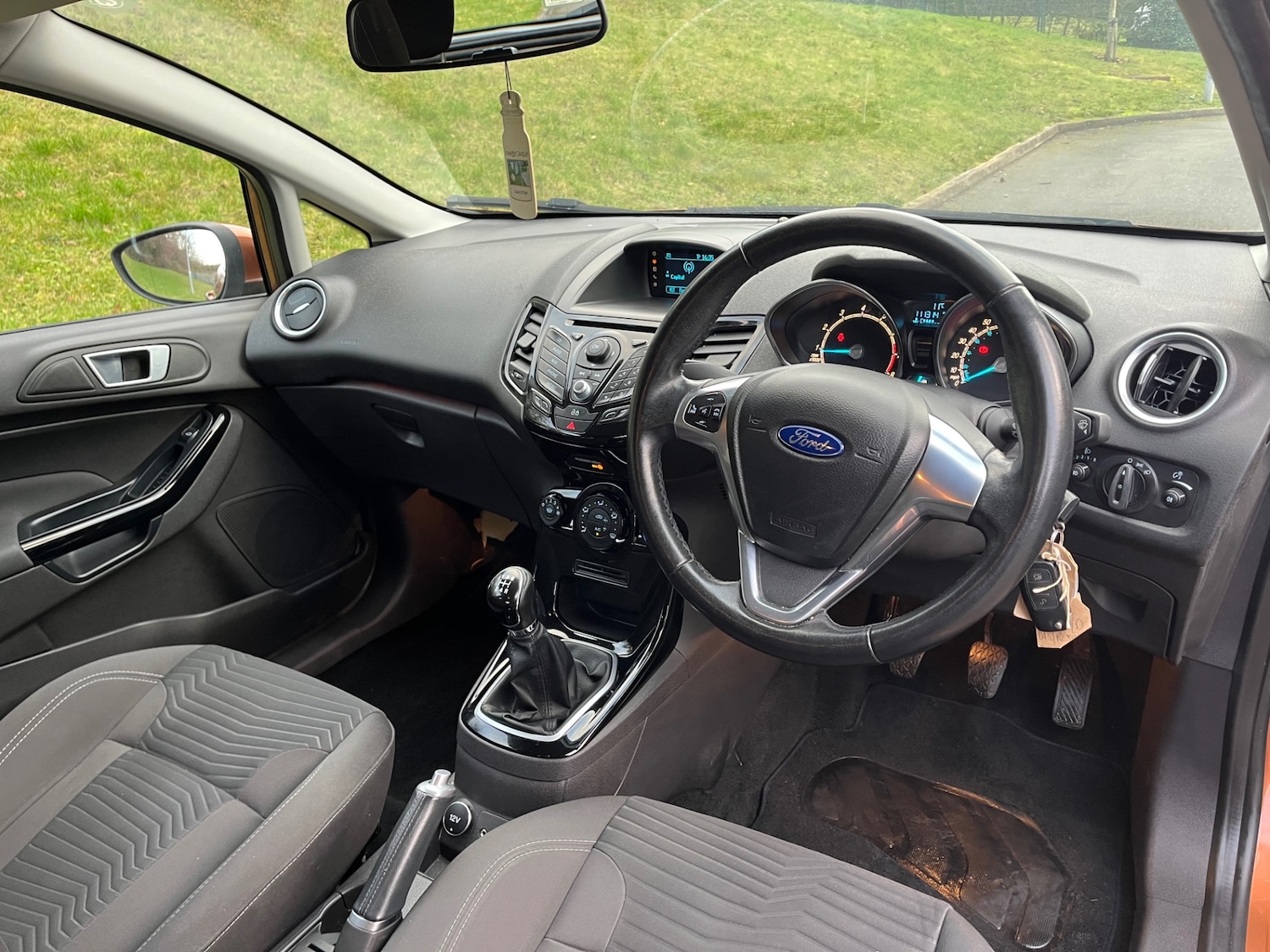 Used Ford Fiesta 2014 for sale - 76922024: Photo 17