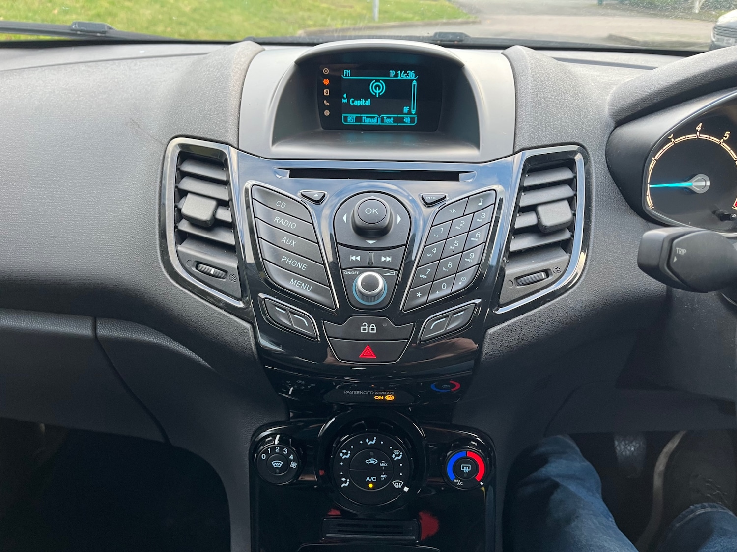 Used Ford Fiesta 2014 for sale - 76922024: Photo 20