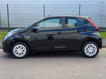 Used Toyota AYGO 2019 for sale - 78296771: Photo
