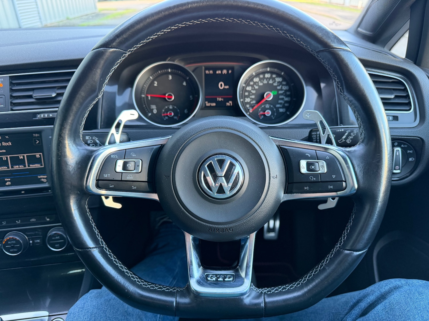 Used Volkswagen Golf 2016 for sale - 77360017: Photo 18