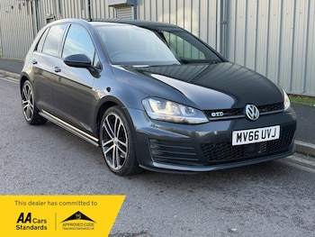 Used Volkswagen Golf 2016 for sale - 77360017: Photo