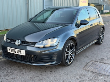 Used Volkswagen Golf 2016 for sale - 77360017: Photo