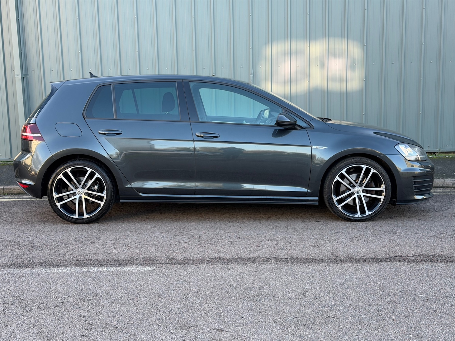 Used Volkswagen Golf 2016 for sale - 77360017: Photo 8