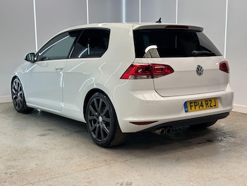 Used Volkswagen Golf 2014 for sale - 79201579: Photo