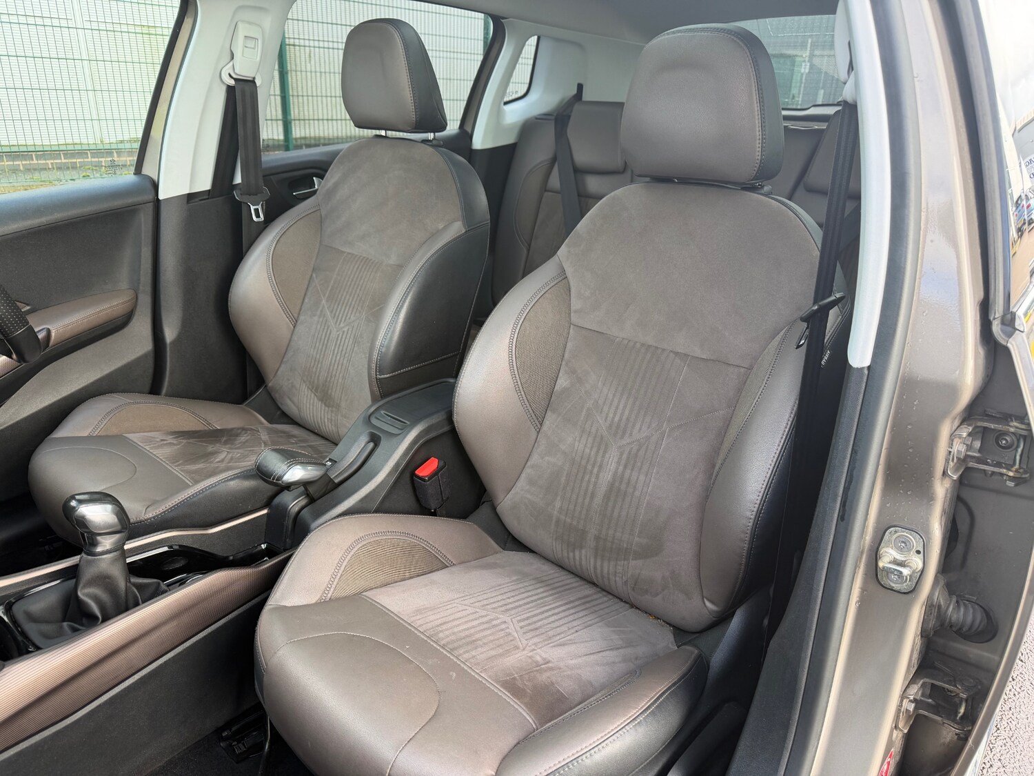 Used Peugeot 2008 2014 for sale - 77743010: Photo 16