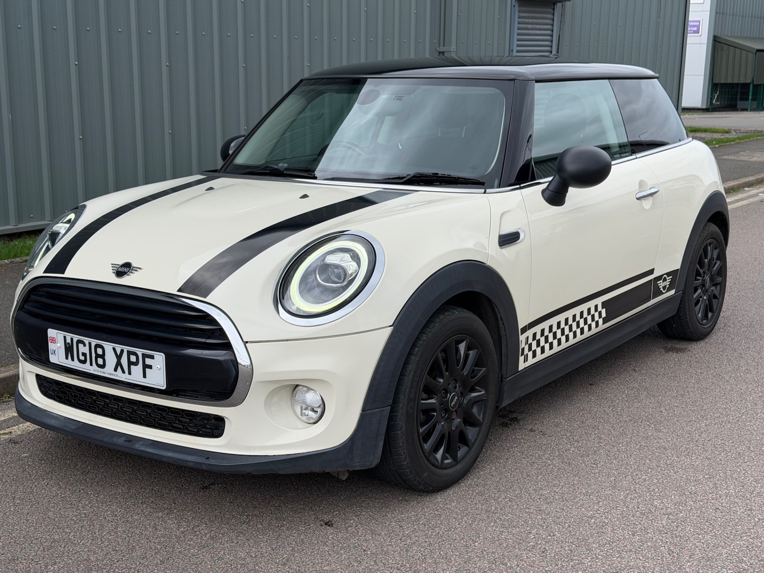 Used MINI Hatch 2018 for sale - 77742722: Photo 3