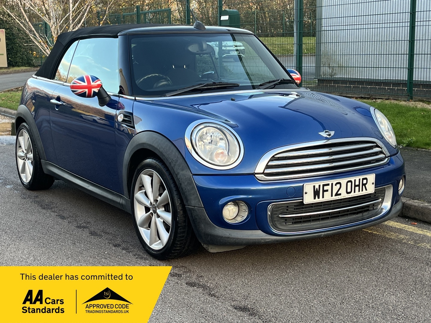 Used MINI Convertible 2012 for sale - 76844788: Photo 1