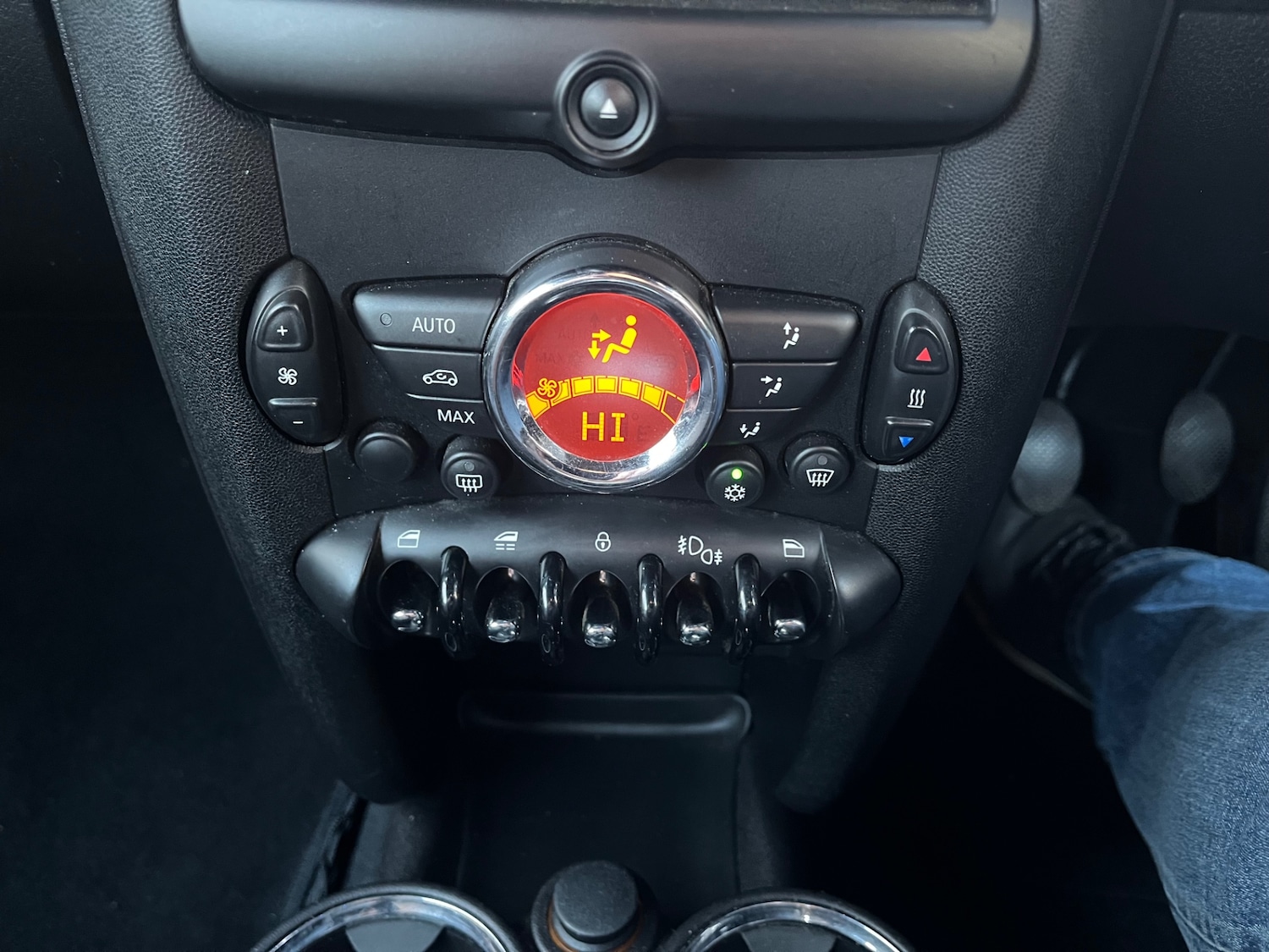 Used MINI Convertible 2012 for sale - 76844788: Photo 19