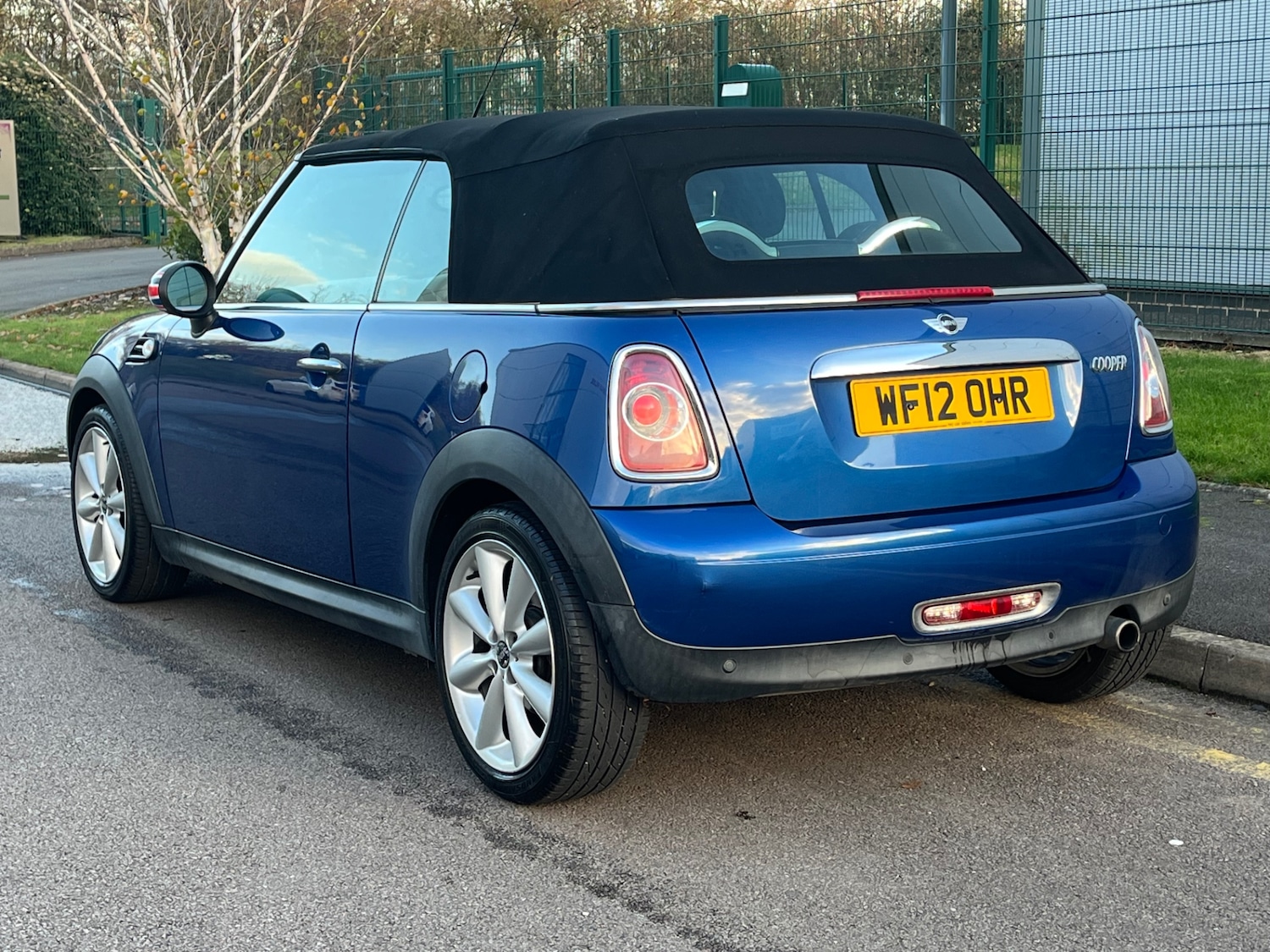 Used MINI Convertible 2012 for sale - 76844788: Photo 5