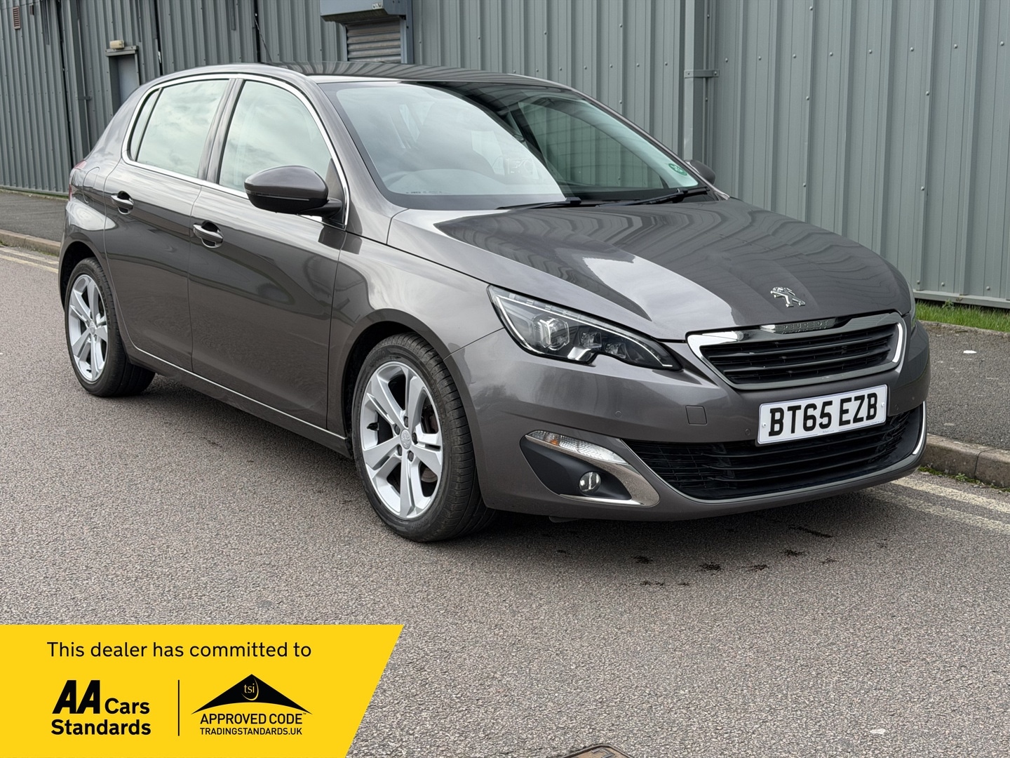 Used Peugeot 308 2015 for sale - 77742970: Photo 1