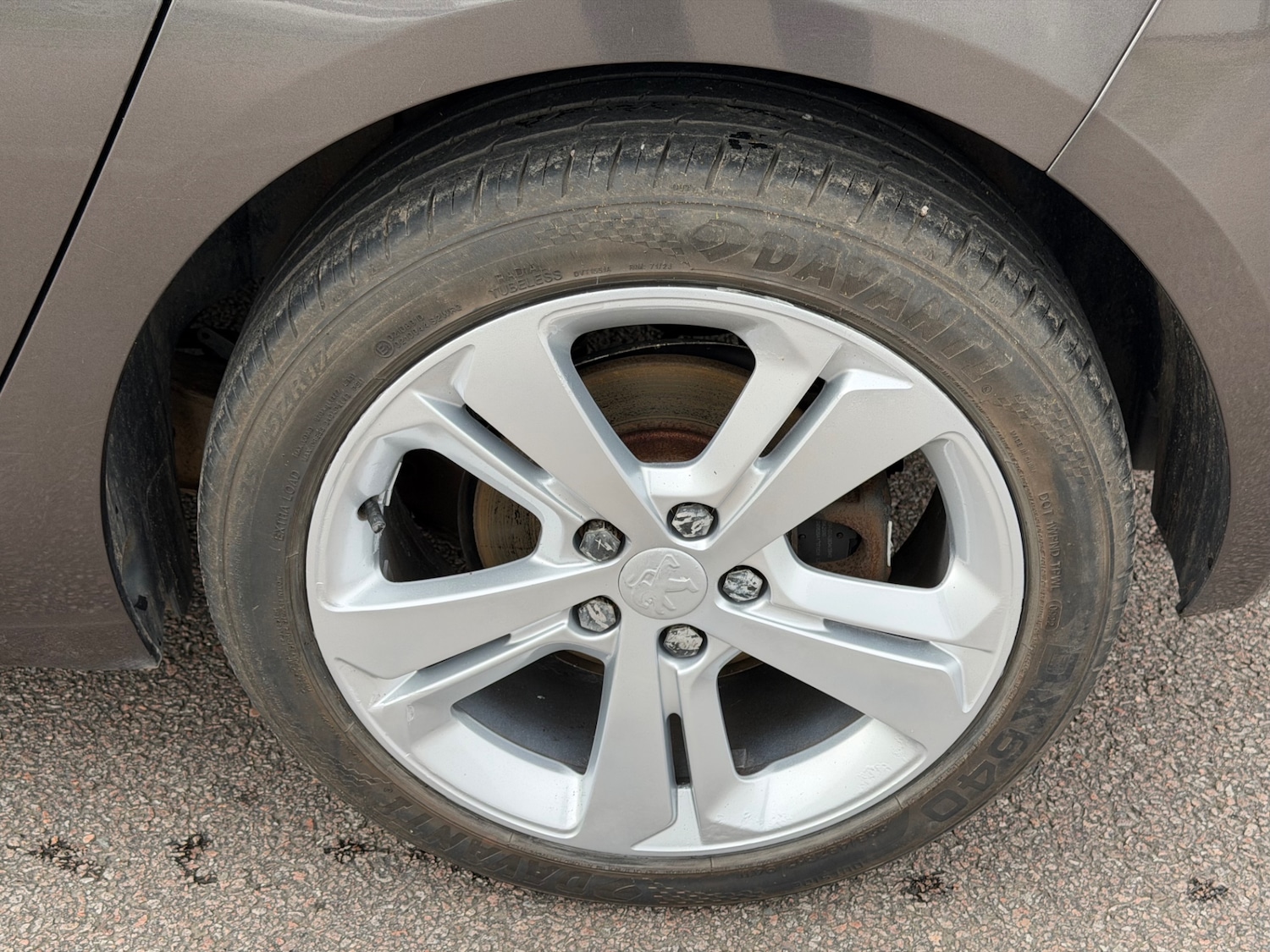 Used Peugeot 308 2015 for sale - 77742970: Photo 12