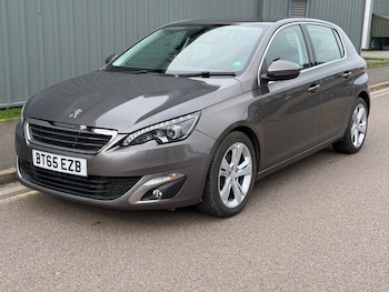 Used Peugeot 308 2015 for sale - 77742970: Photo