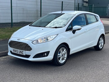 Used Ford Fiesta 2015 for sale - 77019224: Photo