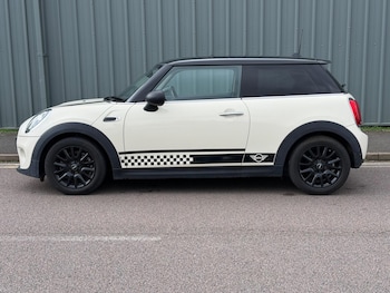 Used MINI Hatch 2018 for sale - 79164131: Photo