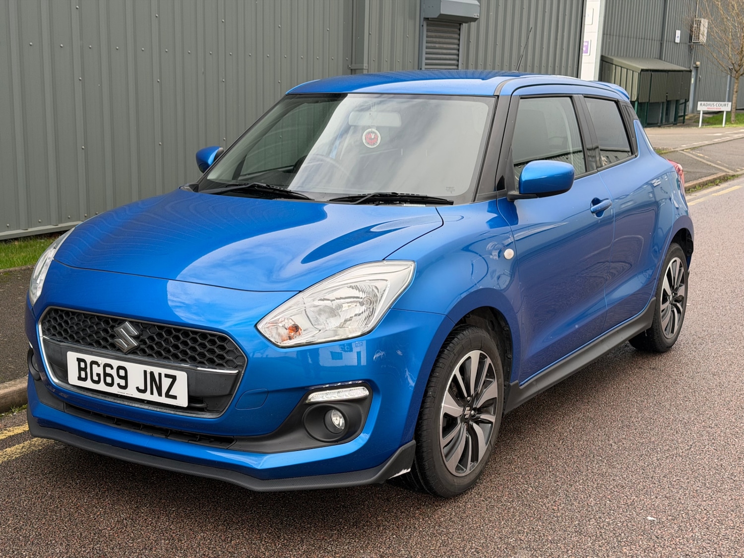 Used Suzuki Swift 2019 for sale - 77888247: Photo 3