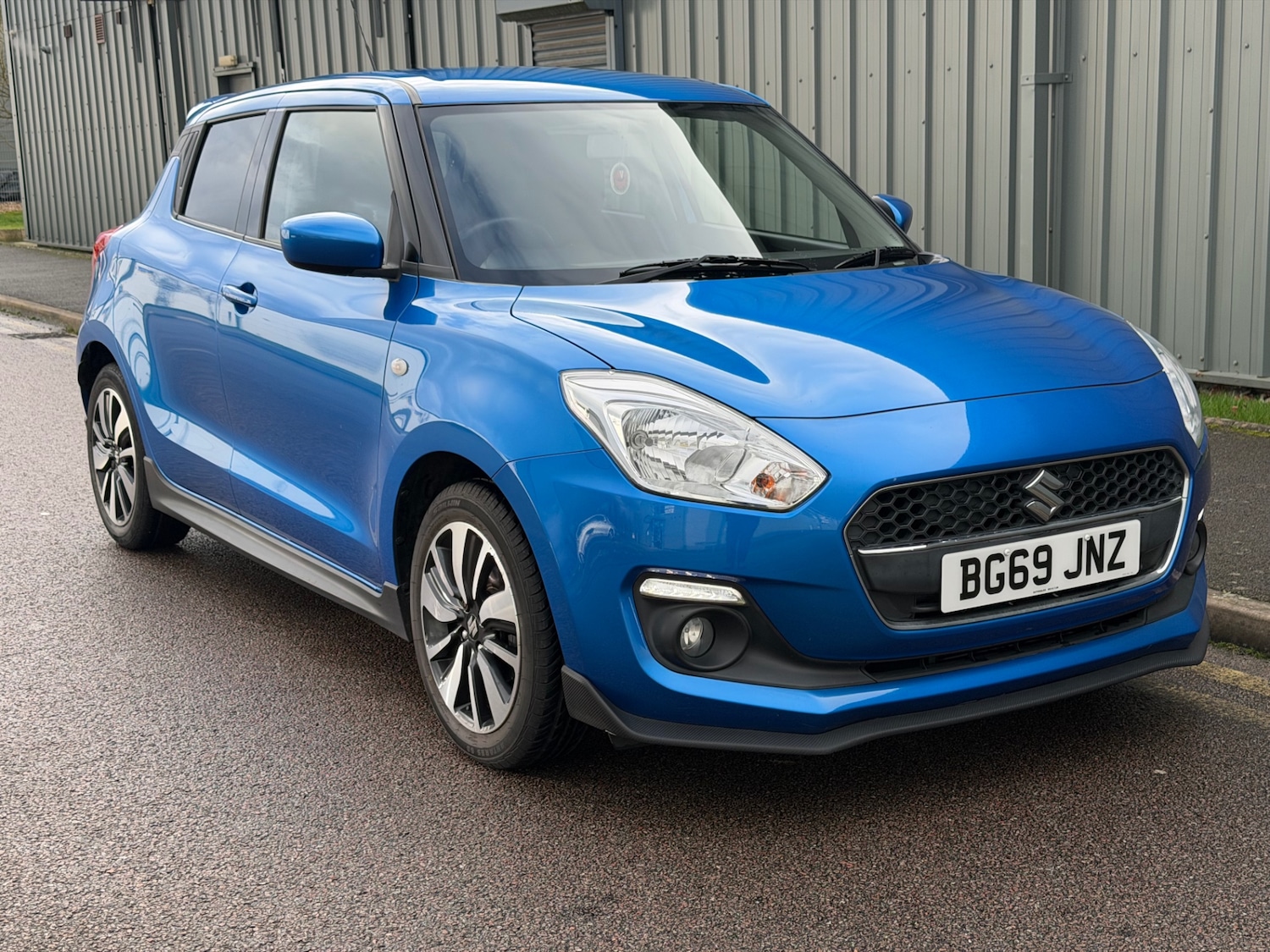 Used Suzuki Swift 2019 for sale - 77888247: Photo 9