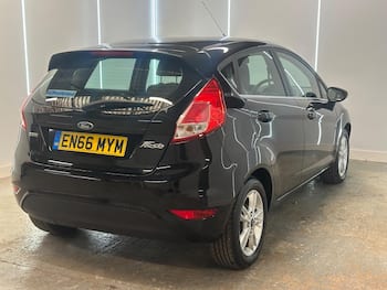 Used Ford Fiesta 2016 for sale - 79589436: Photo