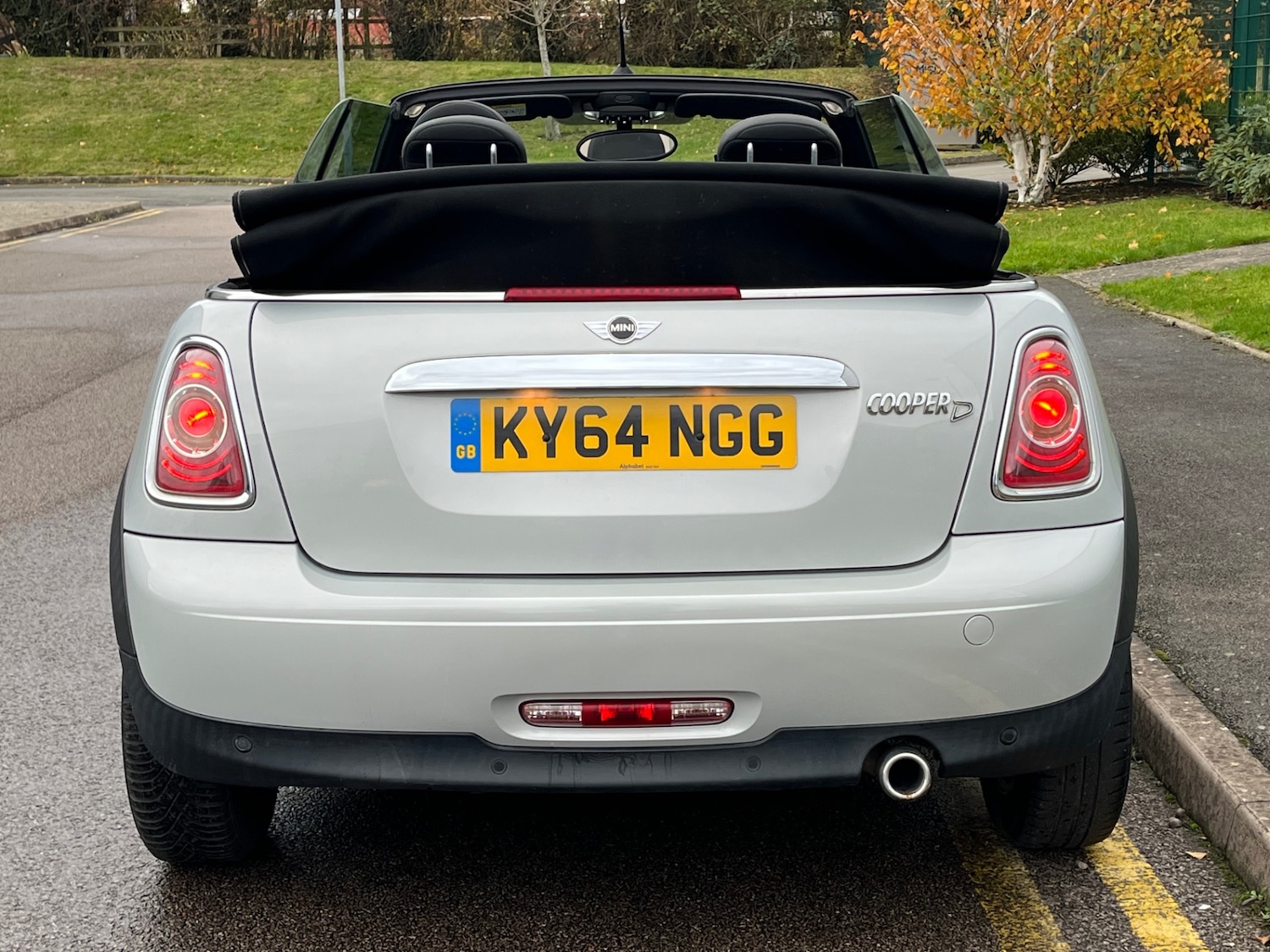 Used MINI Convertible 2015 for sale - 76847654: Photo 15