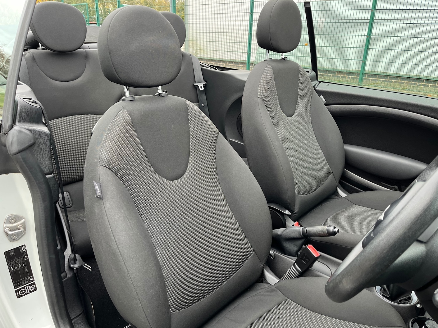 Used MINI Convertible 2015 for sale - 76847654: Photo 22