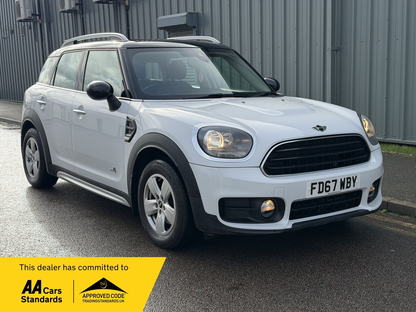 Used MINI Countryman 2017 for sale - 77888228: Photo 1