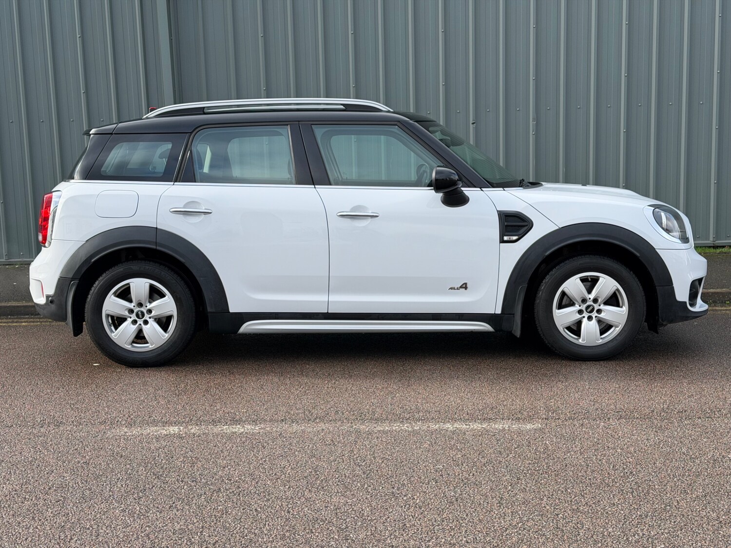 Used MINI Countryman 2017 for sale - 77888228: Photo 8