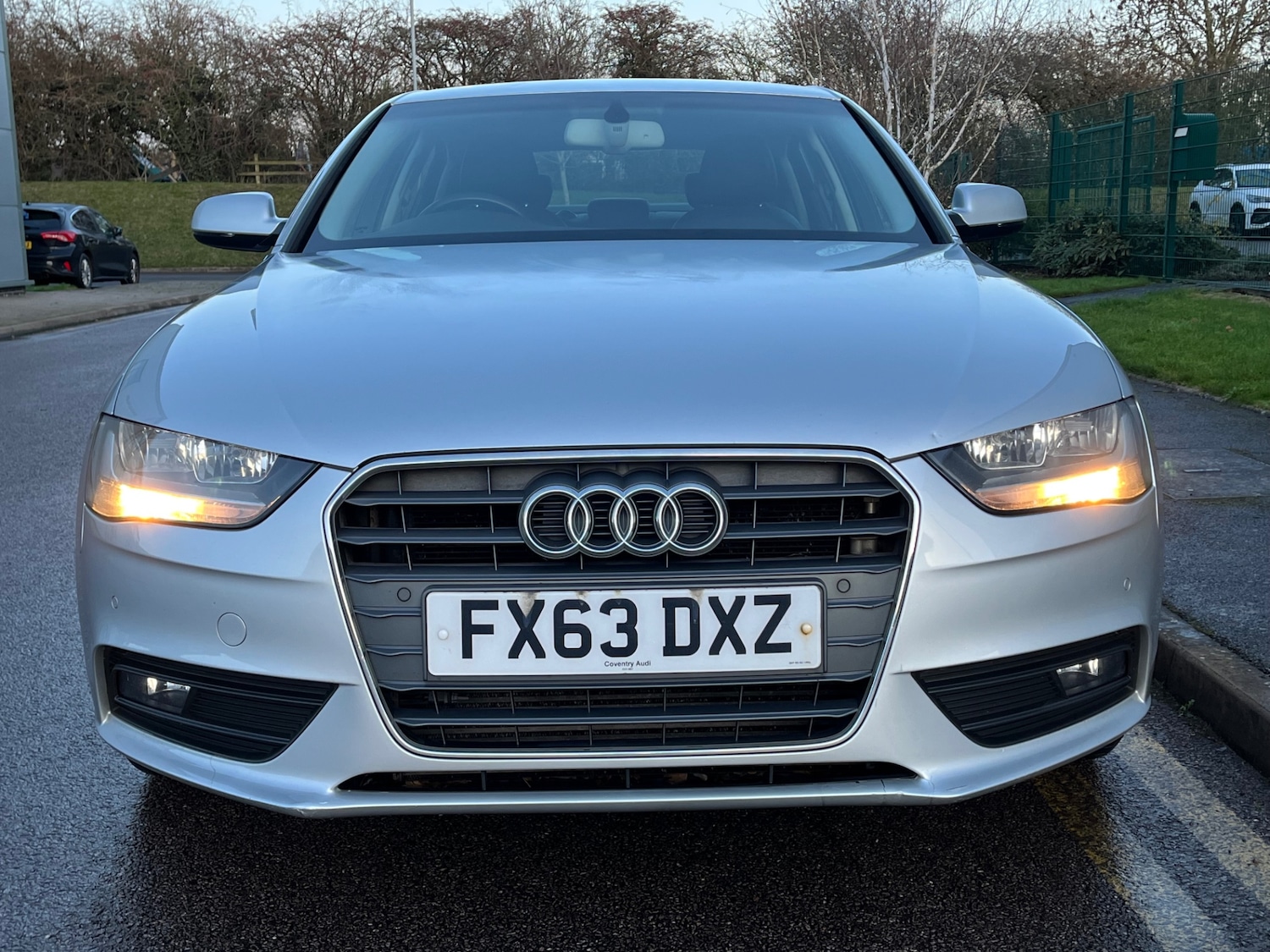 Used Audi A4 2013 for sale - 76837572: Photo 2