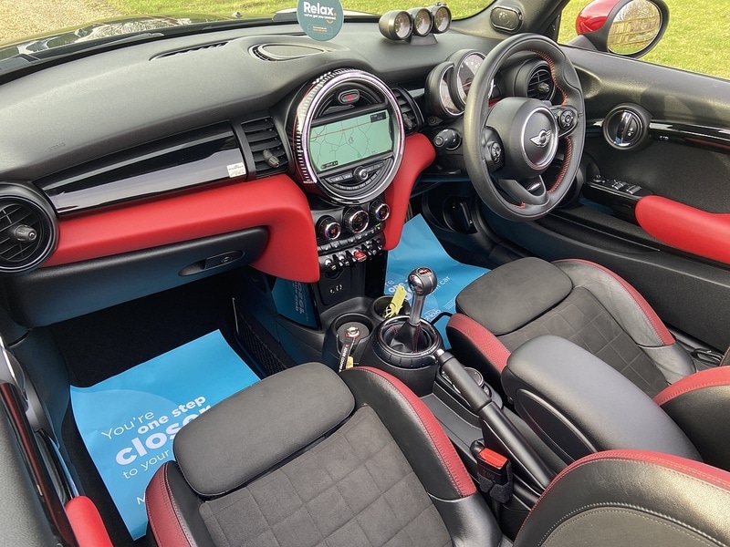 Used MINI Convertible 2016 for sale - 77135583: Photo 3