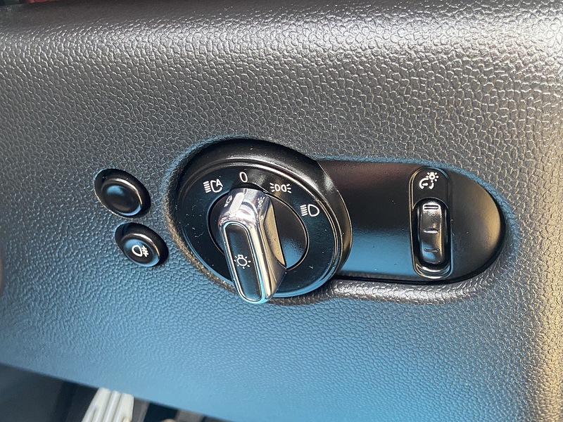 Used MINI Convertible 2016 for sale - 77135583: Photo 37