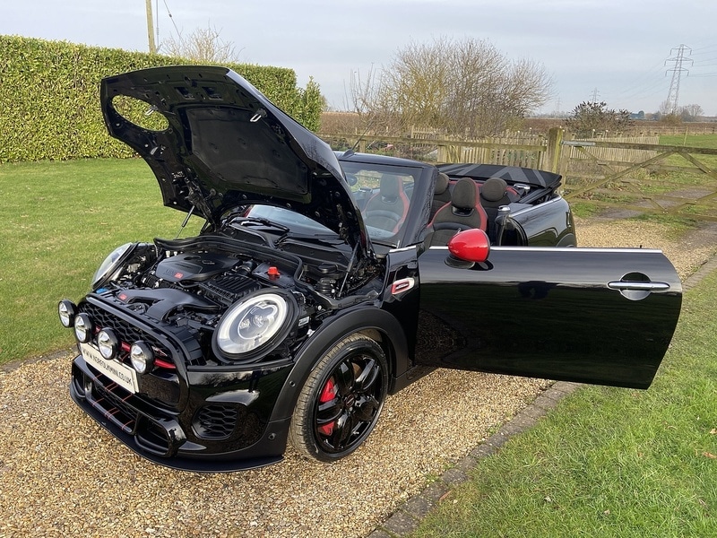 Used MINI Convertible 2016 for sale - 77135583: Photo 9