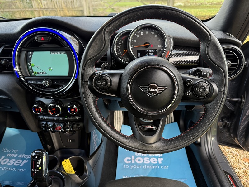 Used MINI Hatch 2019 for sale - 76637893: Photo 10