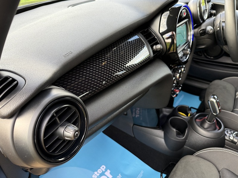 Used MINI Hatch 2019 for sale - 76637893: Photo 17