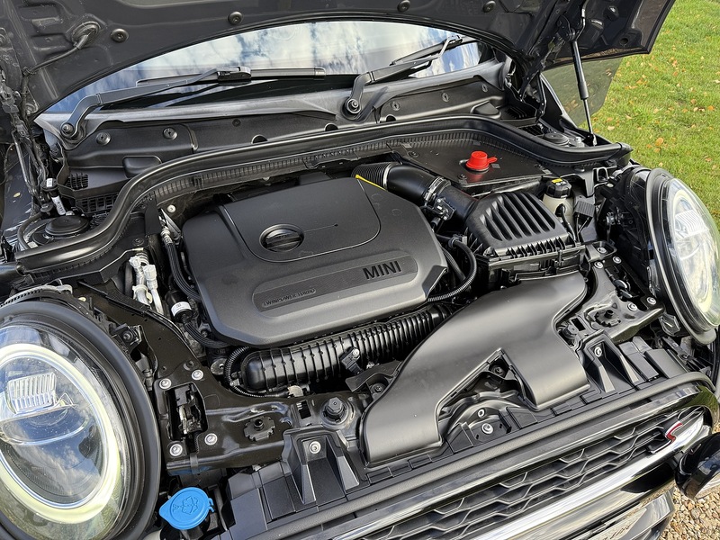 Used MINI Hatch 2019 for sale - 76637893: Photo 19