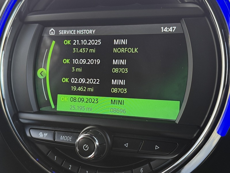 Used MINI Hatch 2019 for sale - 76637893: Photo 32