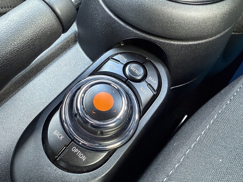 Used MINI Hatch 2019 for sale - 76637893: Photo 41