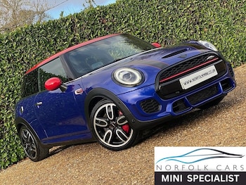 Used MINI Hatch 2019 for sale - 76637901: Photo