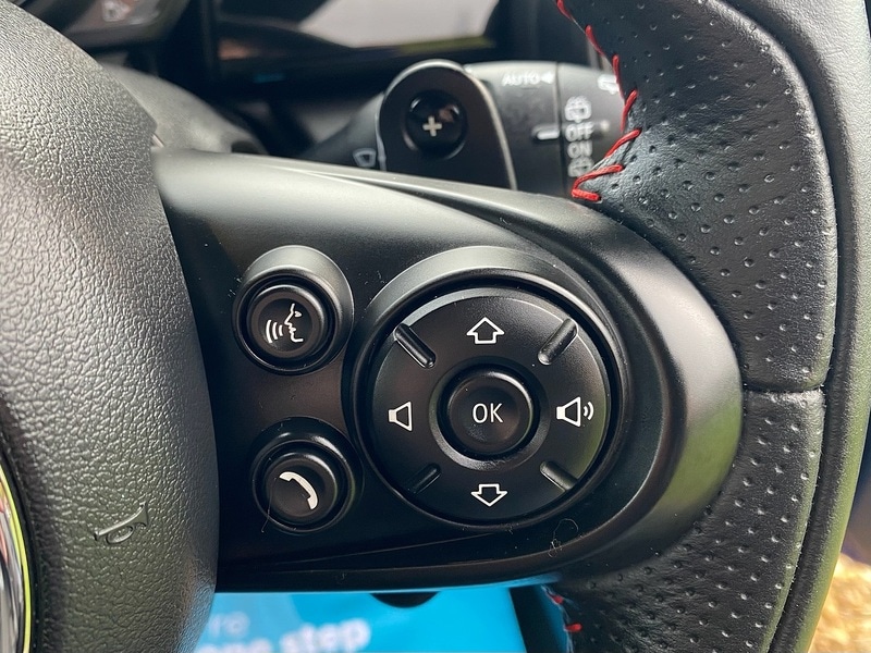 Used MINI Hatch 2019 for sale - 76637901: Photo 30